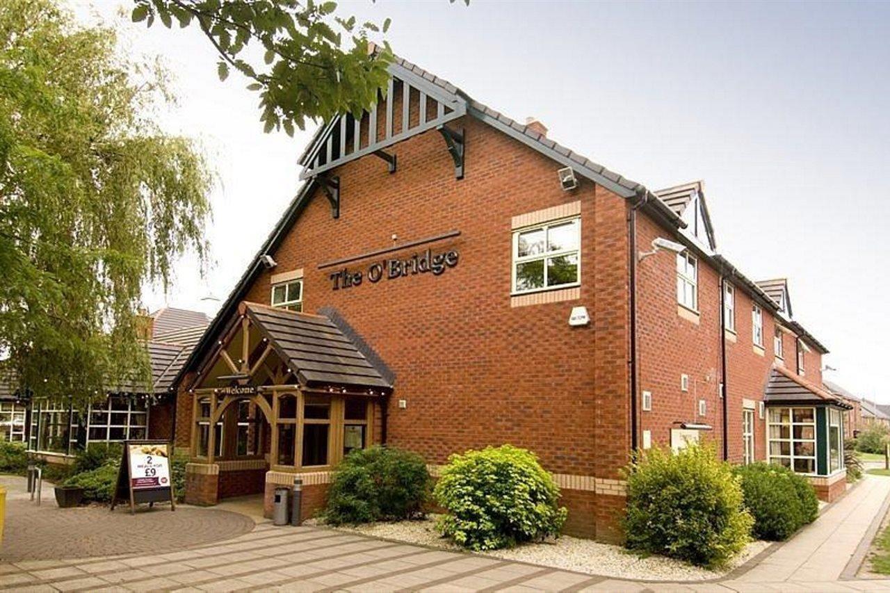 Premier Inn Taunton Central Extérieur photo